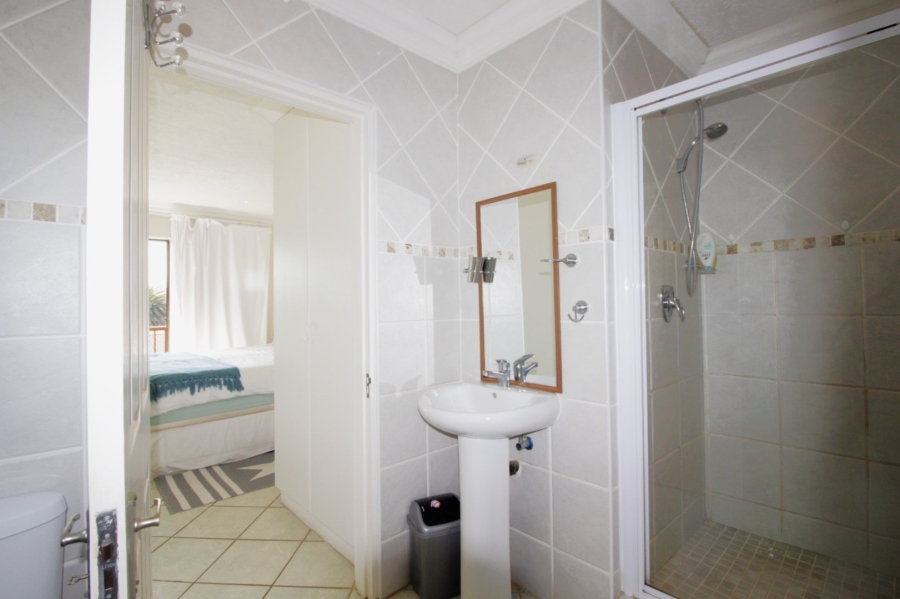 3 Bedroom Property for Sale in Jeffreys Bay Central Eastern Cape